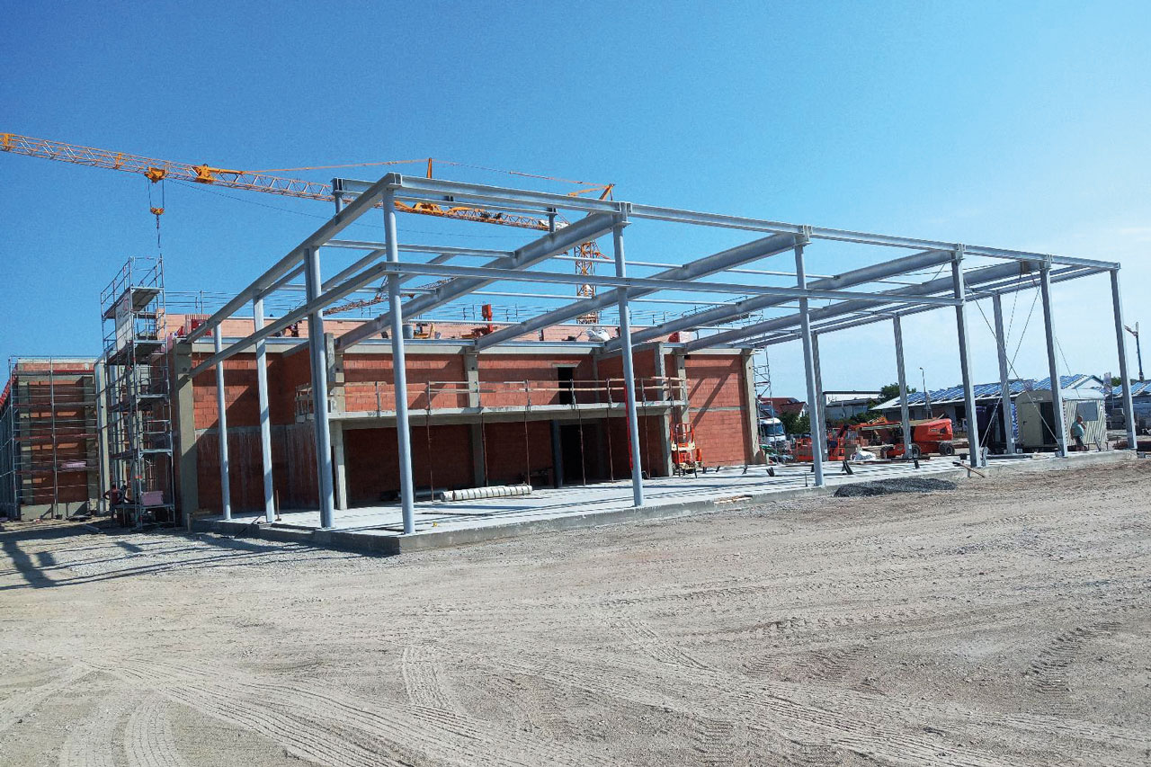 2022_Stahlkonstruktion-fuer-Autohaus_Bild-2_Projekte-2022_SSB-Stark-Stahlbau-GmbH