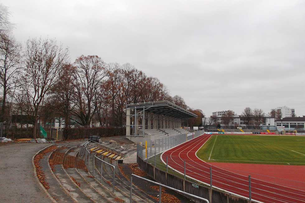 stehtribuehne-web-2